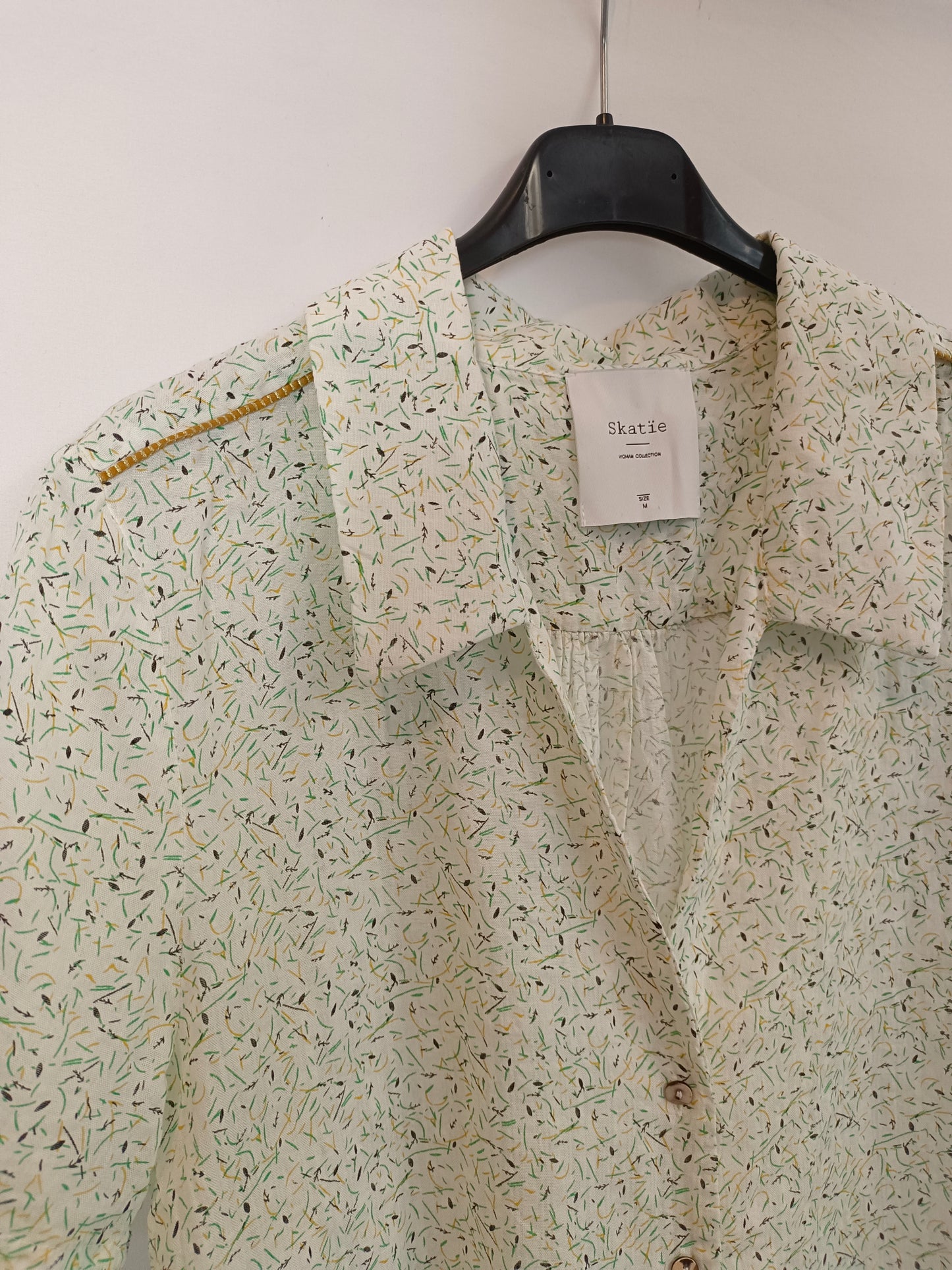 SKATÏE. Blusa blanca estampada T.m