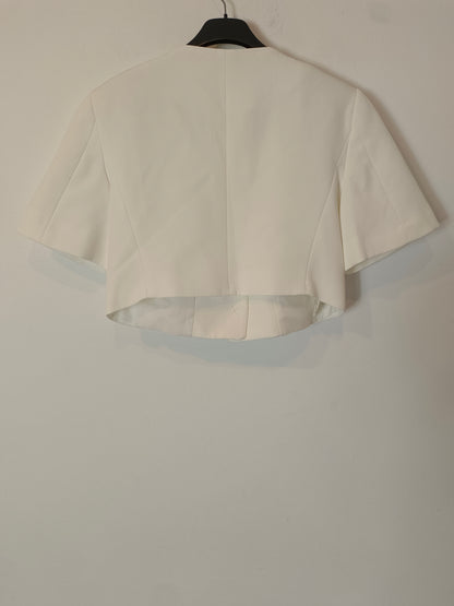 MILLENNIAN COLLECTION.  Chaqueta blanca manga corta T.m