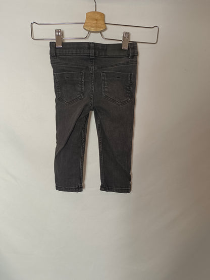 ZARA. Black denim trousers, size 12-18 months