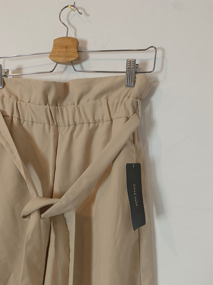 ZARA. Flowing beige trousers T.xs