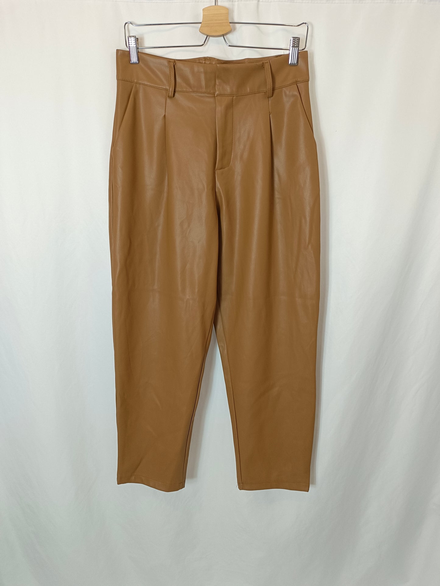 LUMINA. Pantalón beige efecto piel T.u(M/L)