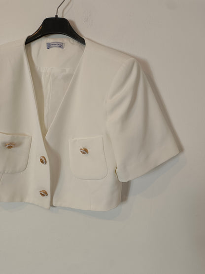 MILLENNIAN COLLECTION.  Chaqueta blanca manga corta T.m
