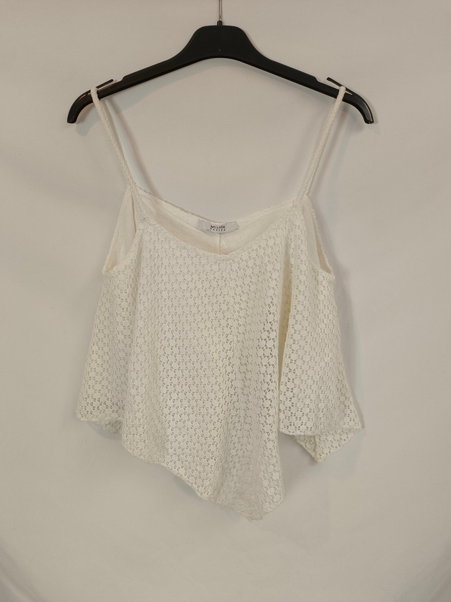 MULAYA. Top blanco troquelado T.s/m