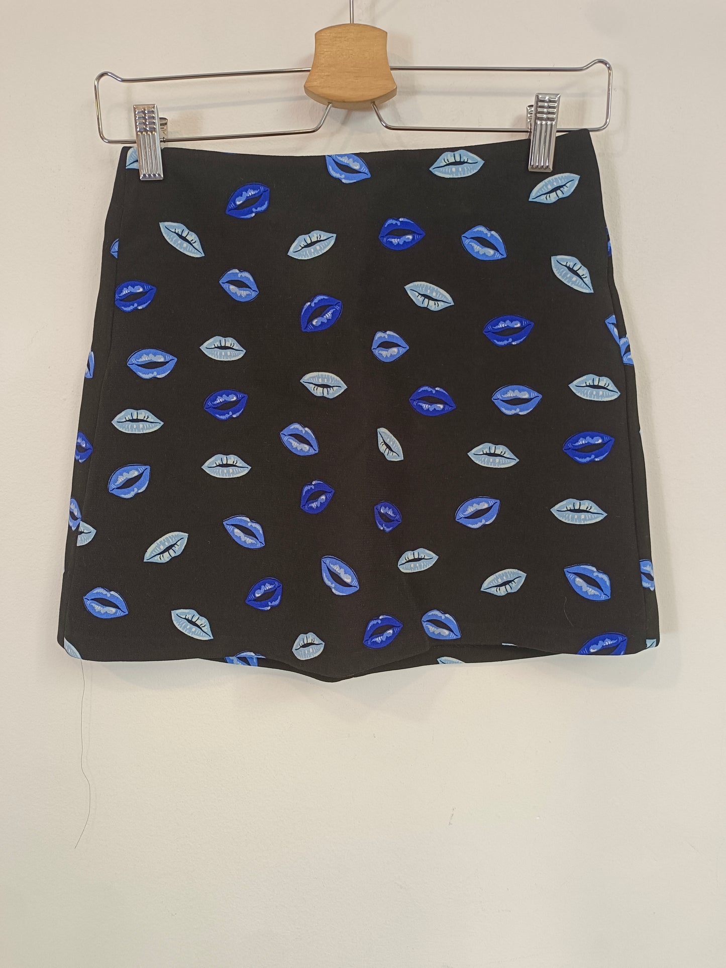 ZARA. Black lip set T.xs