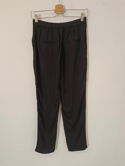 MANGO. Pantalón negro lazada T.s