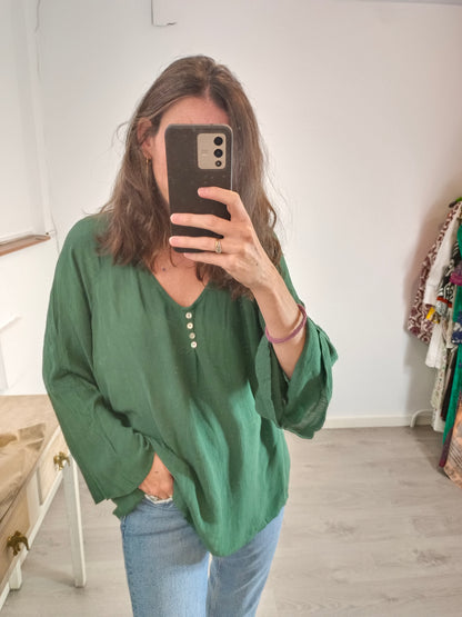 ELEGANCE. Blusa verde botones TU(S)