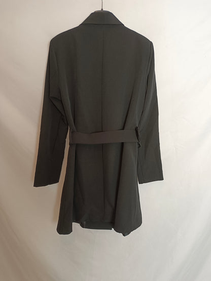 A PIE DE CALLE. Vestido blazer negro T.m