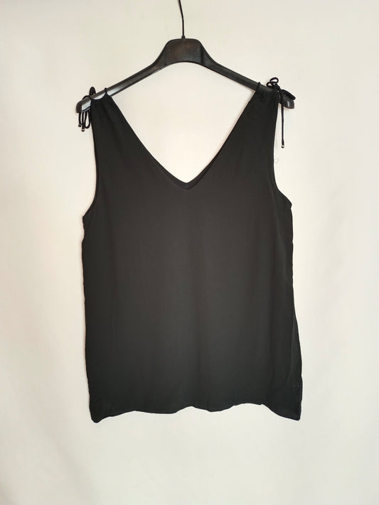 MASSIMO DUTTI. Top negro fluido  T.xs