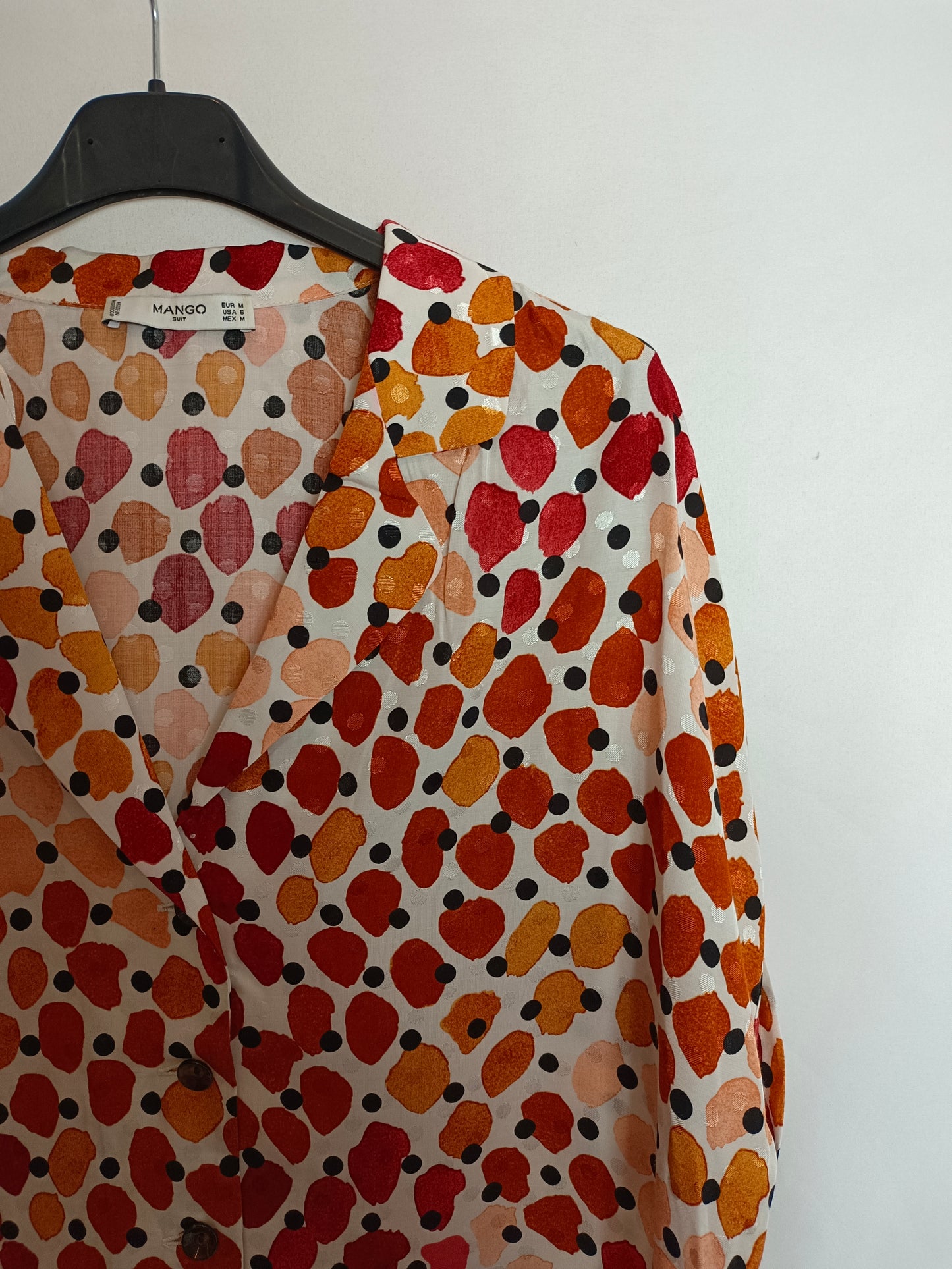 MANGO. Blusa manga corta efecto print T.m