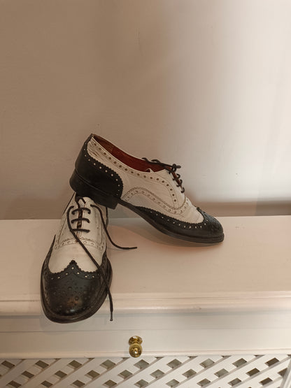 TOPSHOPS. Zapatos bicolor piel T.38