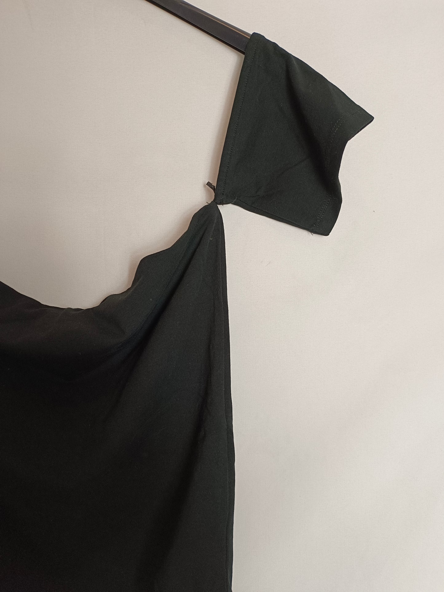 STRADIVARIUS. Body negro T.l