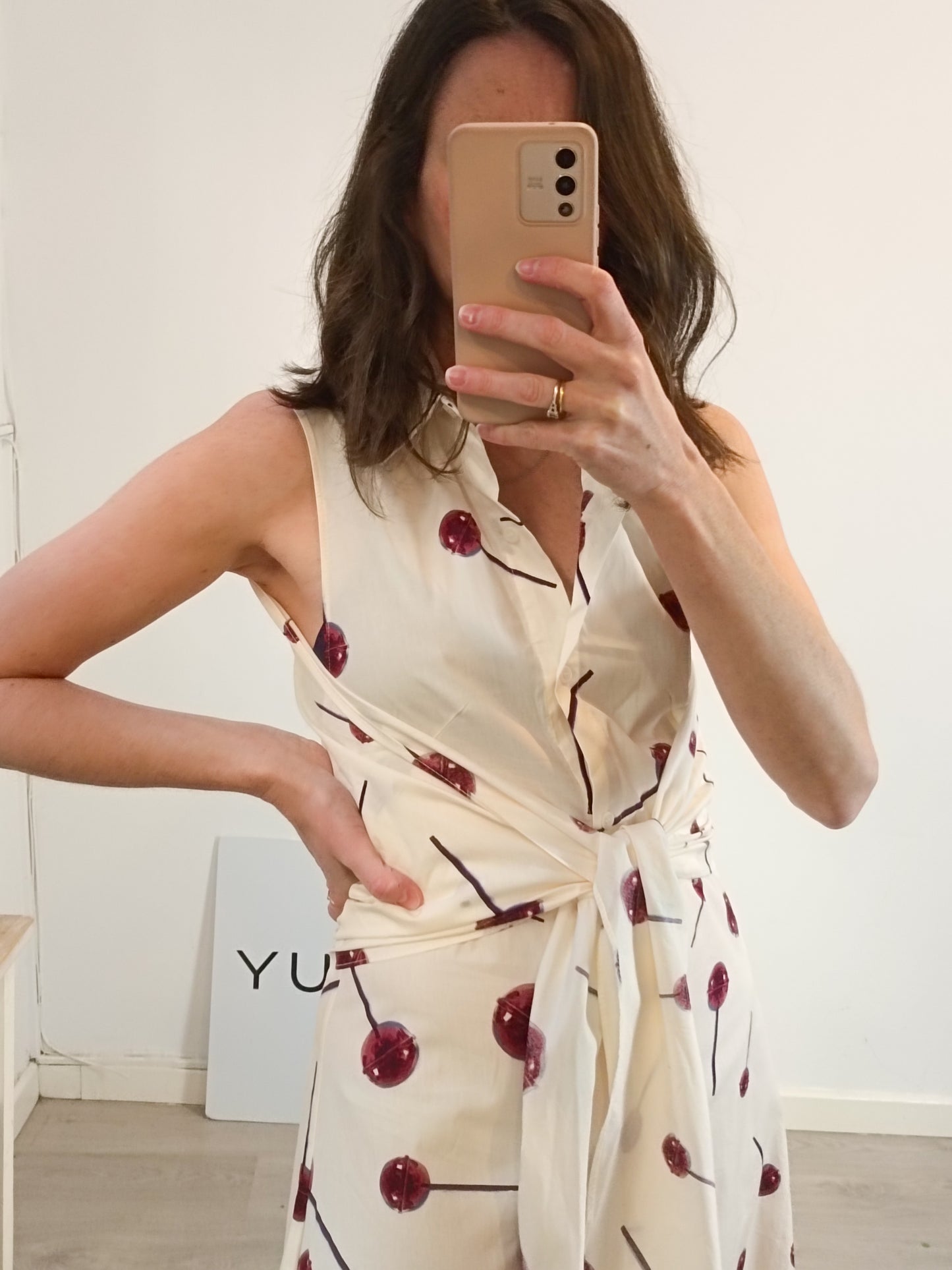 ZARA. Printed beige dress. Size XS