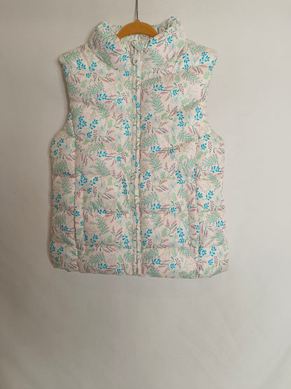 SFERA. Plumas sin magas flores T.6-7 años