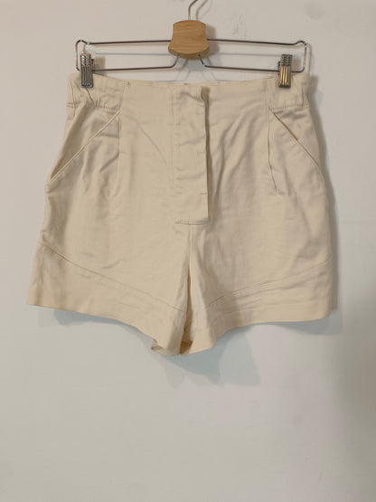 ZARA. Beige denim shorts TL