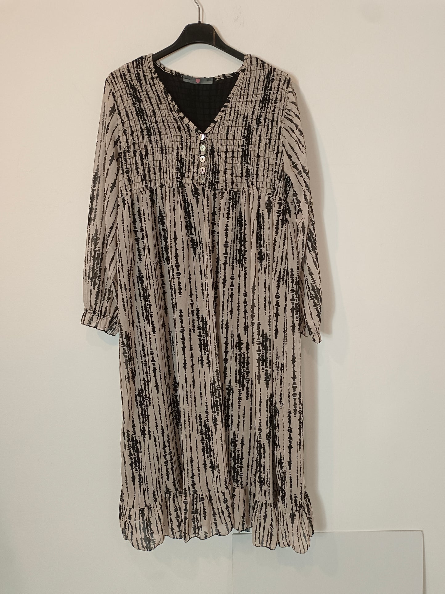 OTRAS. Vestido midi beige detalles negros TU(S)