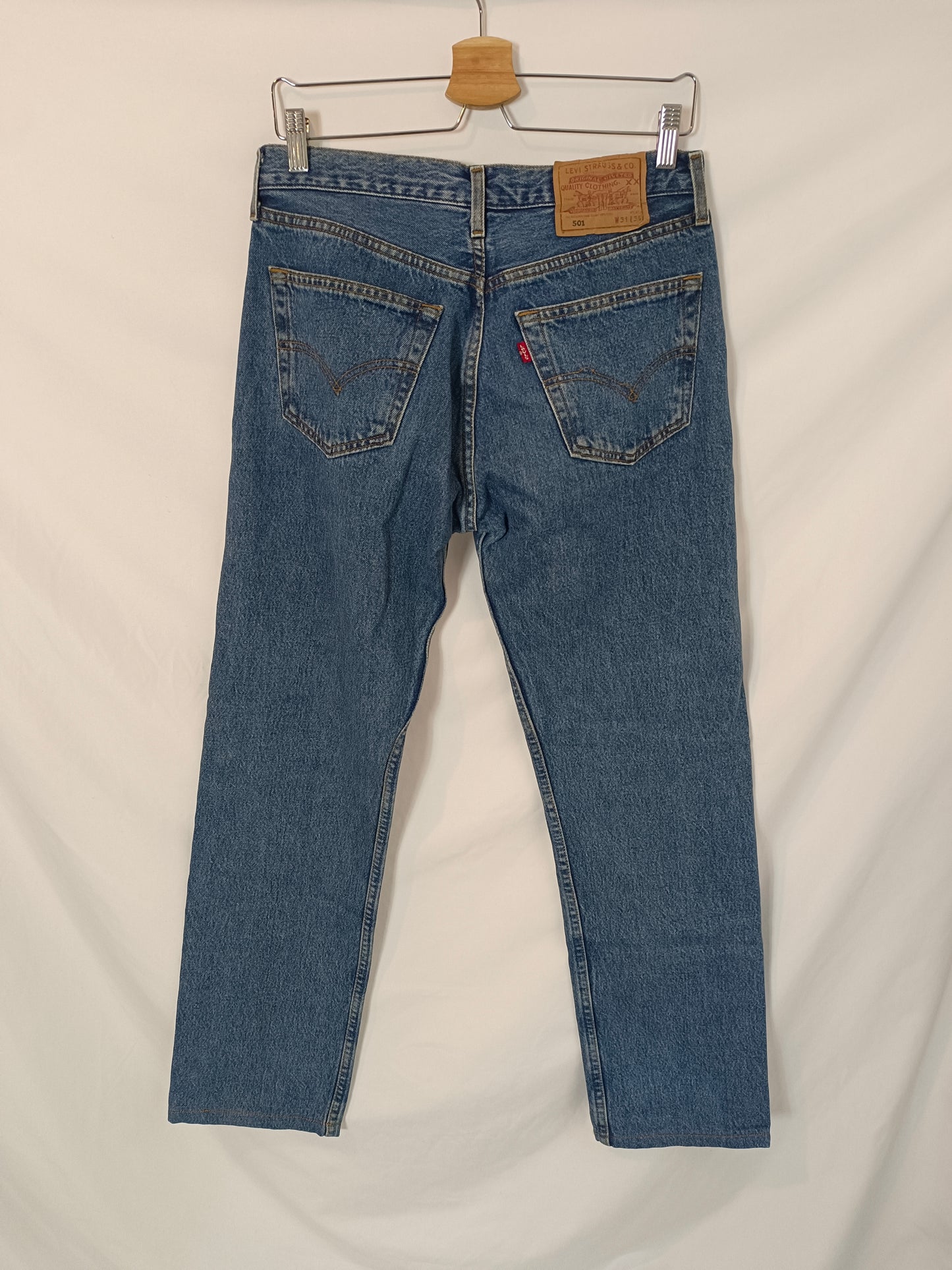 LEVI'S. Pantalón denim recto T.31(40)