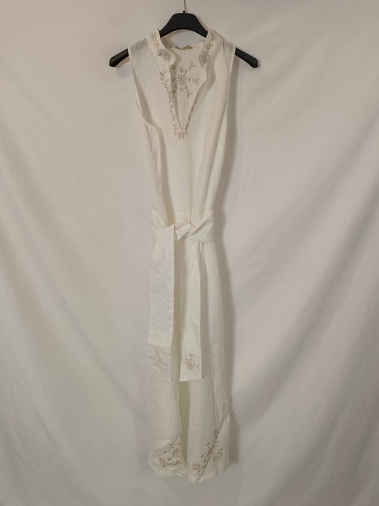 MASSIMO DUTTI. Vestido blanco bordado T.40