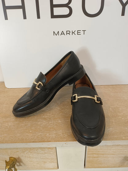 H&M. Mocasines negros hebilla T.36