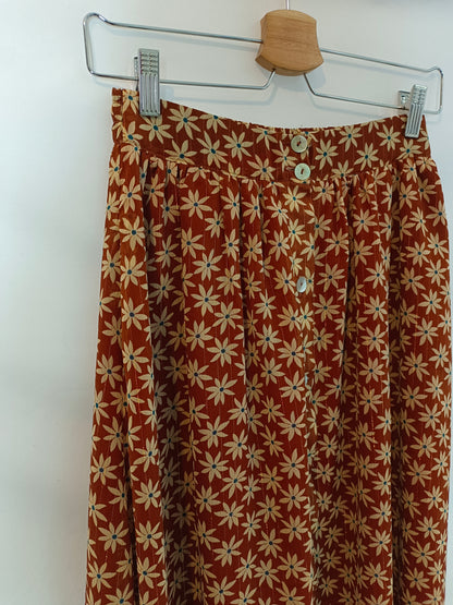 BEEBALM. flowy buttoned floral skirt T.1(s)