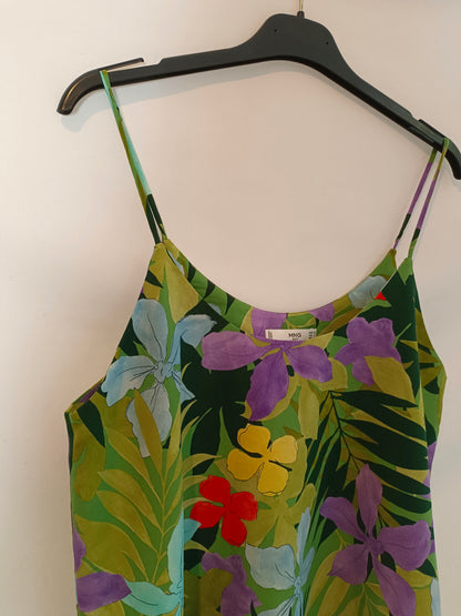 MANGO. Flowy floral top Tm