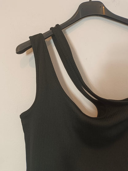 MANGO. Black ribbed top Tm