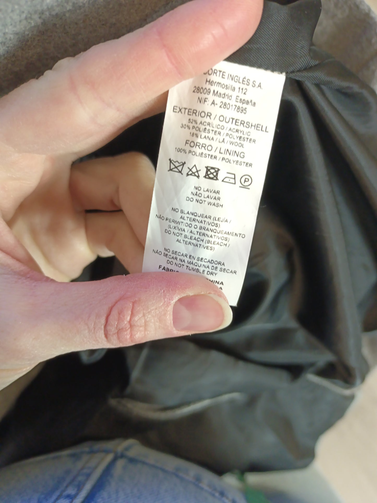 FORMULA JÓVEN. Abrigo gris paño cinturón  T.xl