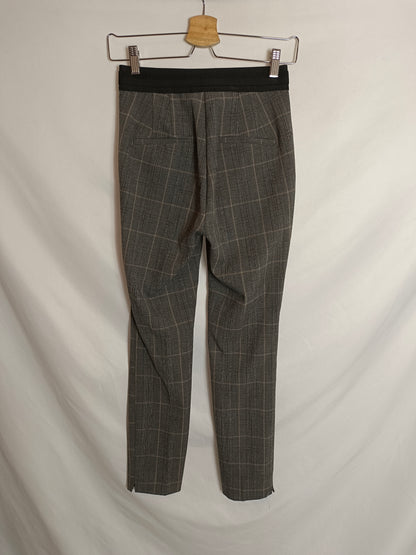 ZARA. Pantalón chino cuadros T.34