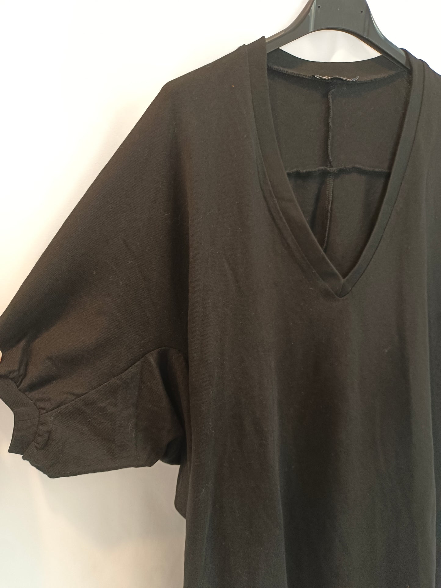 ZARA. Short black Ts dress