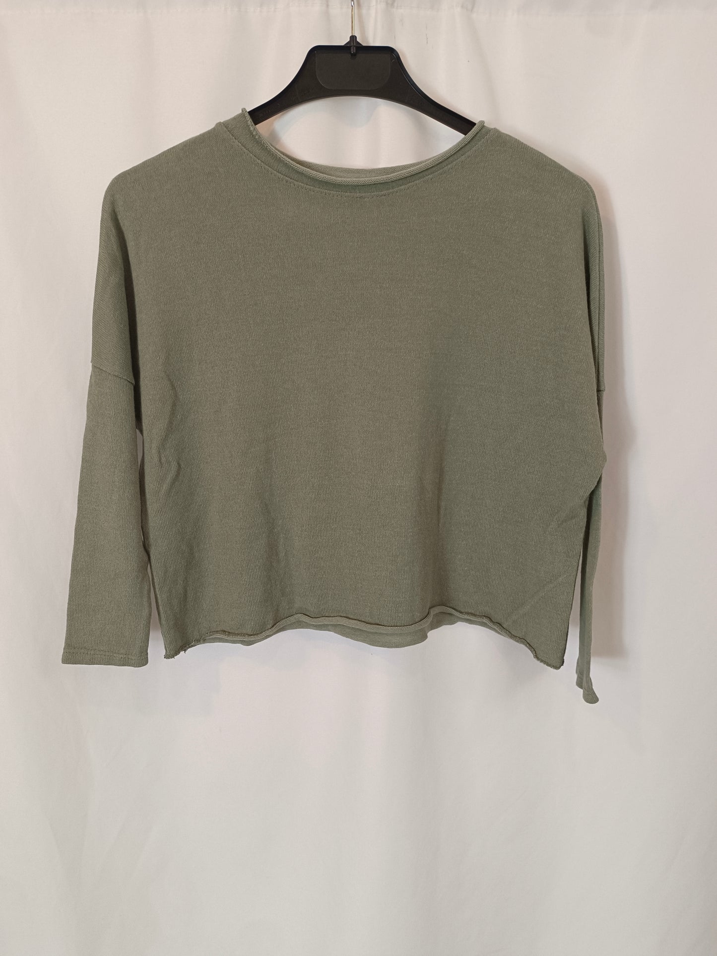 OTHERS. Green fluid sweater, size 8 years