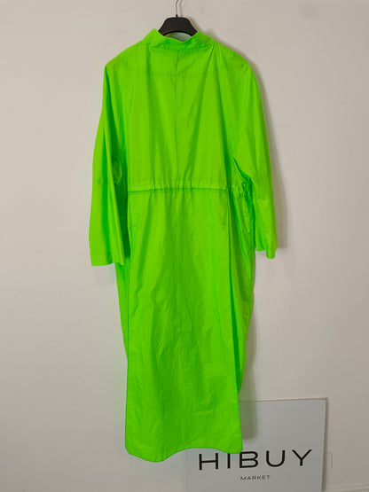 UMO COLLECTION. Green windbreaker with jewel buttons, size 40.