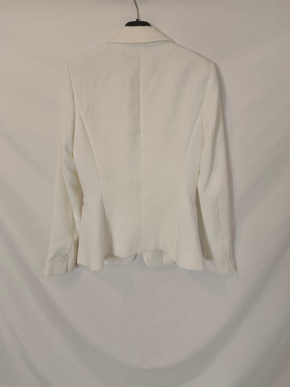 ZARA. Blazer blanca solapa T.s