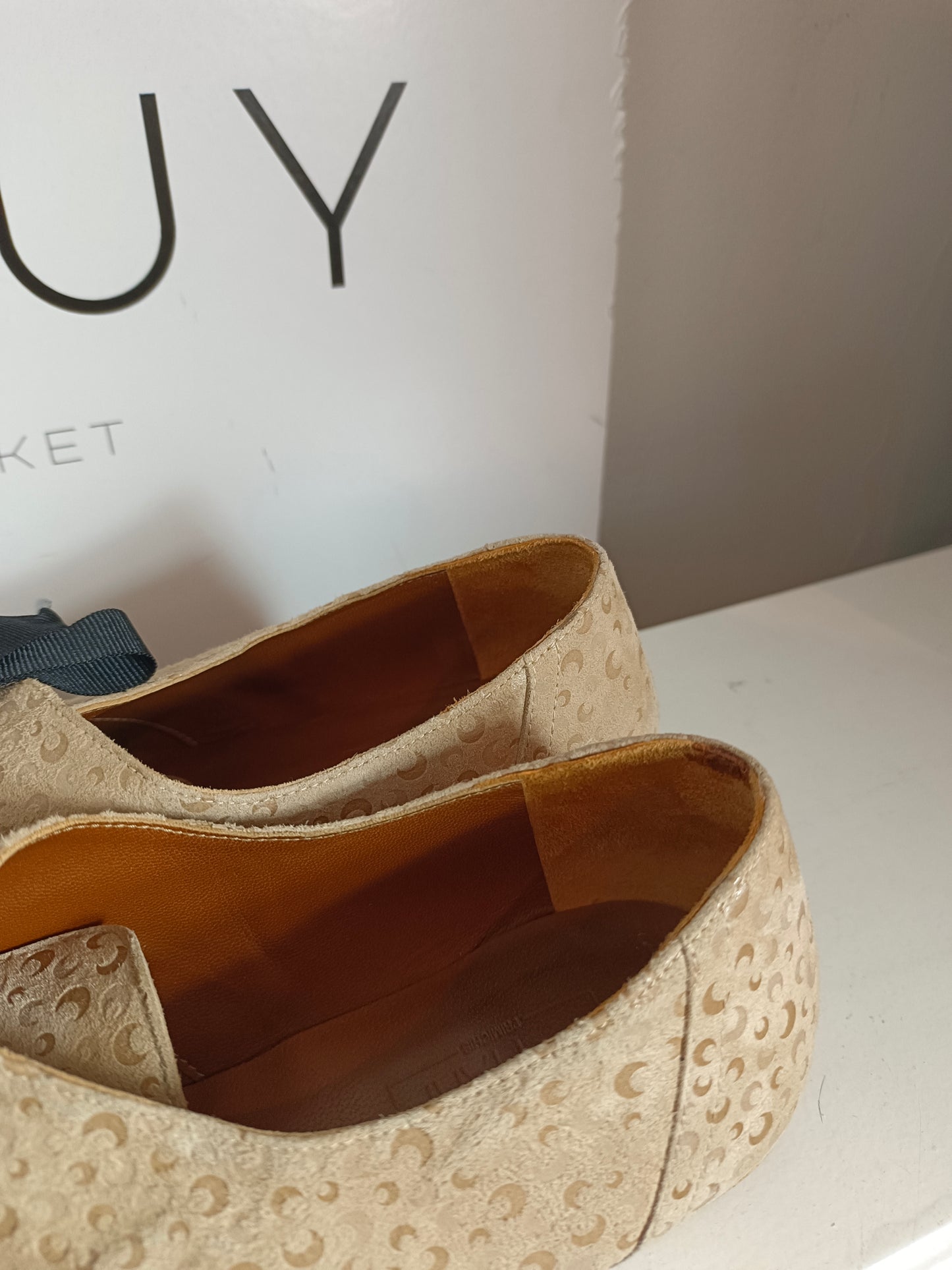 BELLE HARI. Zapato piel biege T.38