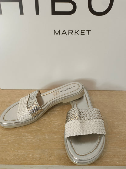 SABRINA. Two-tone braided sandals, size 38