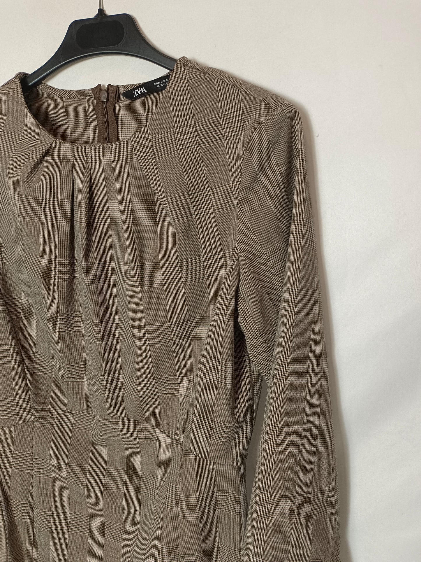 ZARA. Vestido marrón cuadros T.s