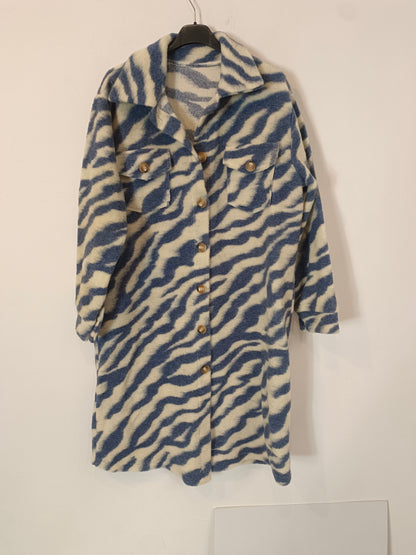 OTRAS. Chaqueta franela animal print T.u(m)