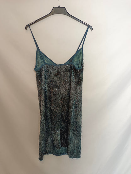 ZARA. Green sequin dress Ts Hibuy market ZARA. Green sequin dress Ts Hibuy market