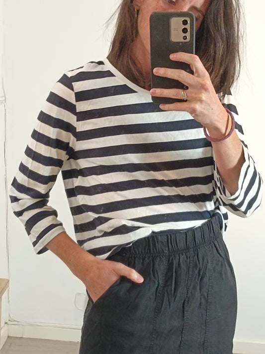 ESE O ESE. camiseta rayas blanca y  negra T.m