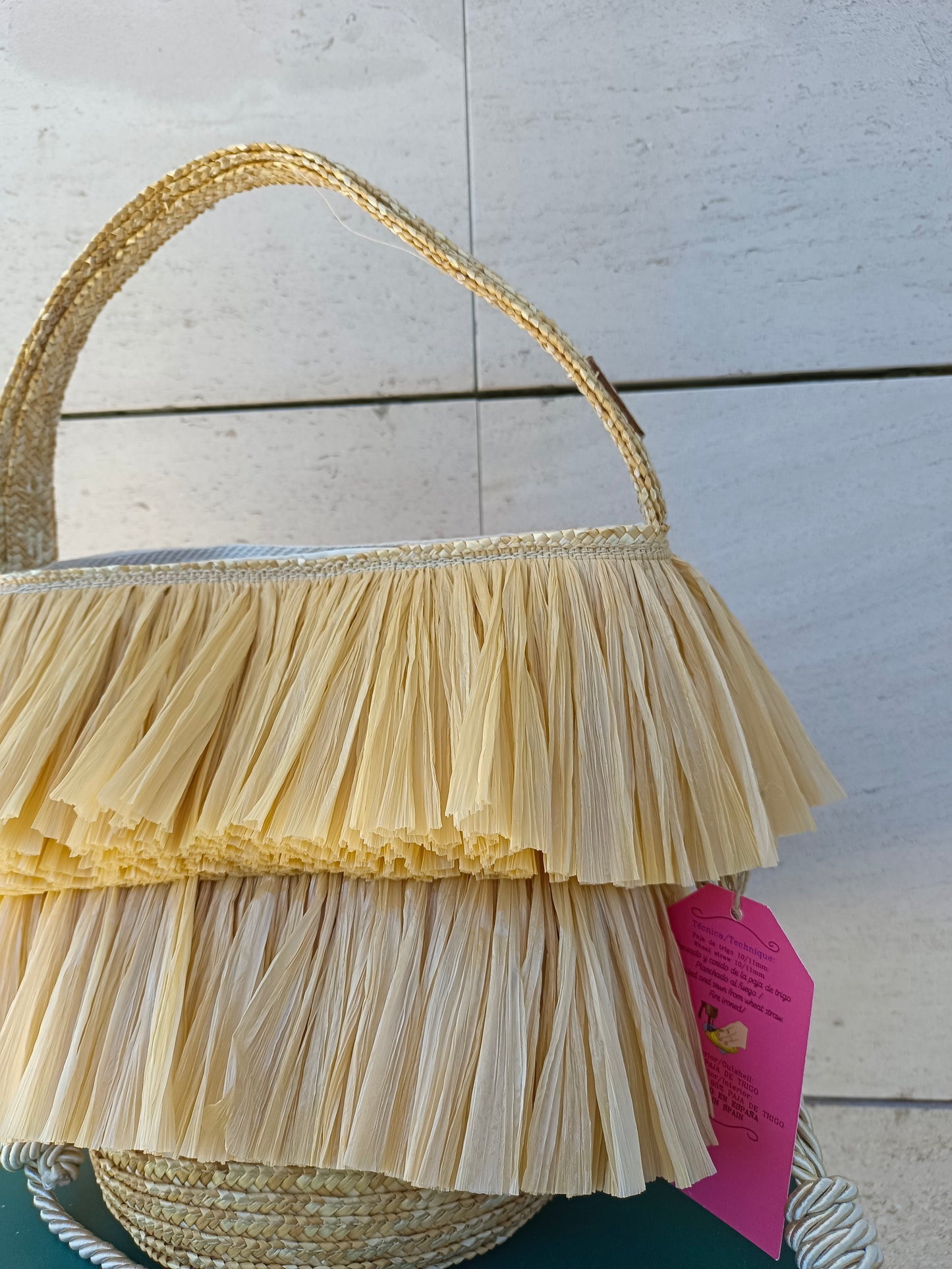 ZAHATI. Bolso rafia flecos