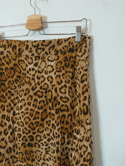 ZARA. Tm animal print midi skirt