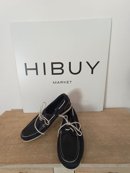 TIMBERLAND. Náuticos azules piel  T.39