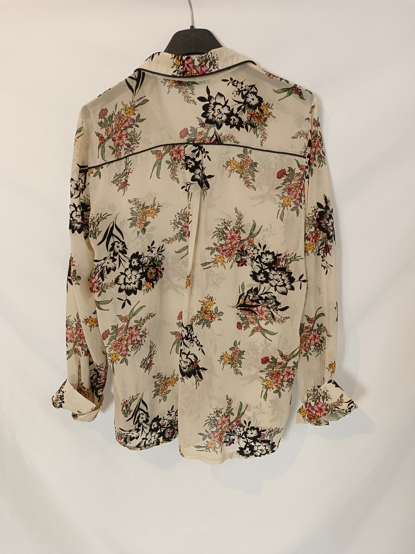 BEEBALM. Blusa beige flores T.u(s)