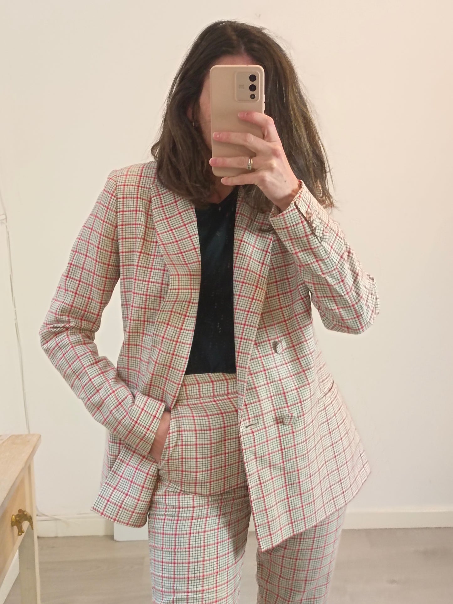 SCALPERS. Total look fluido cuadros. T 36