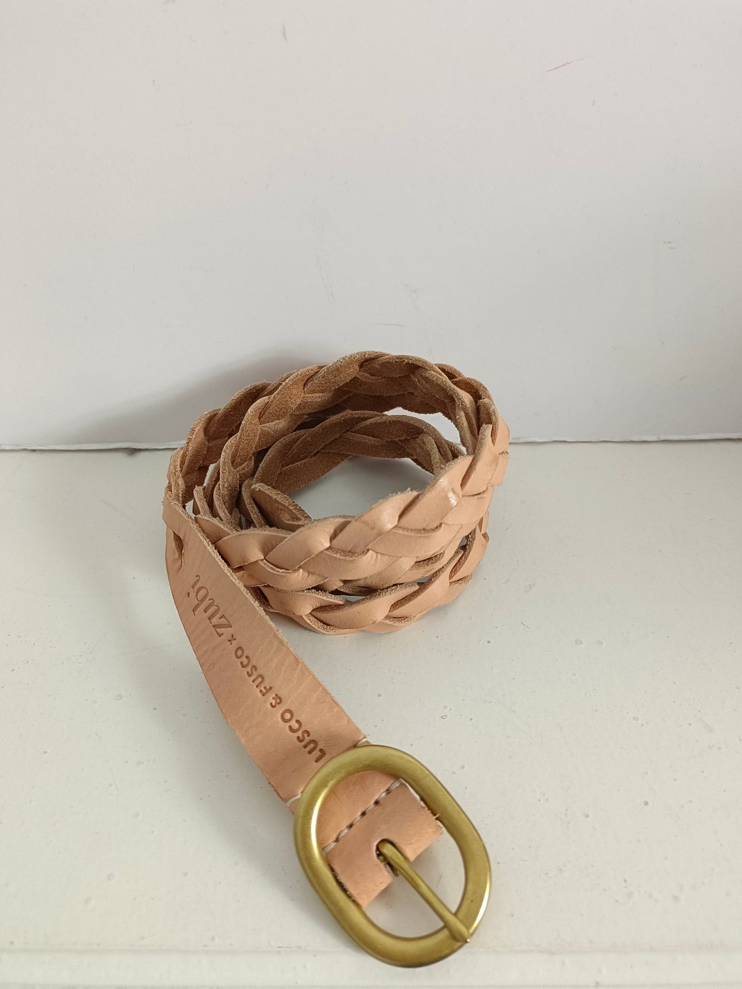LUSCO&amp;FUSCO BY ZUBI. Pink braided belt