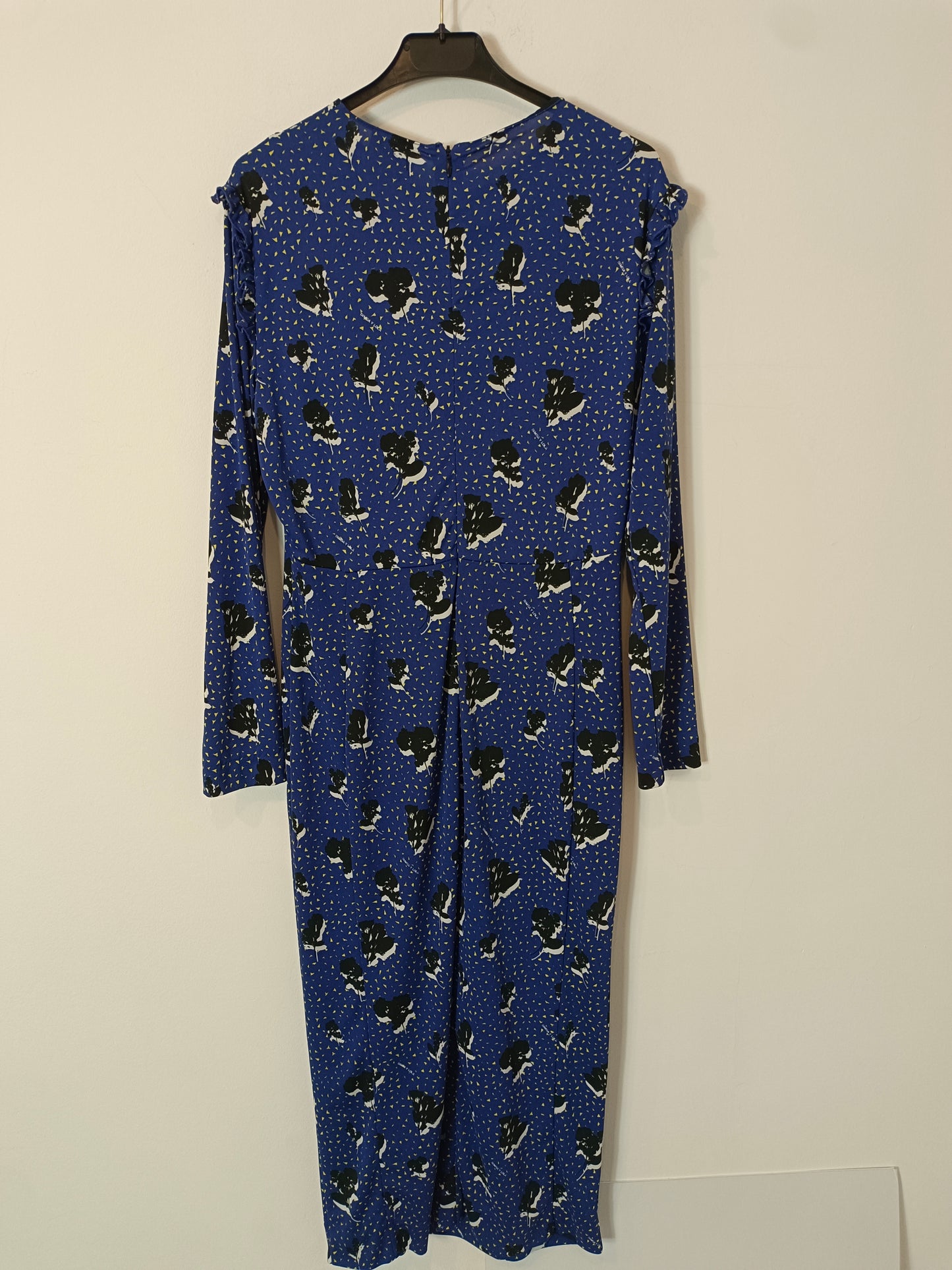 BIMBA Y LOLA. Vestido largo azul detalle volante T.l