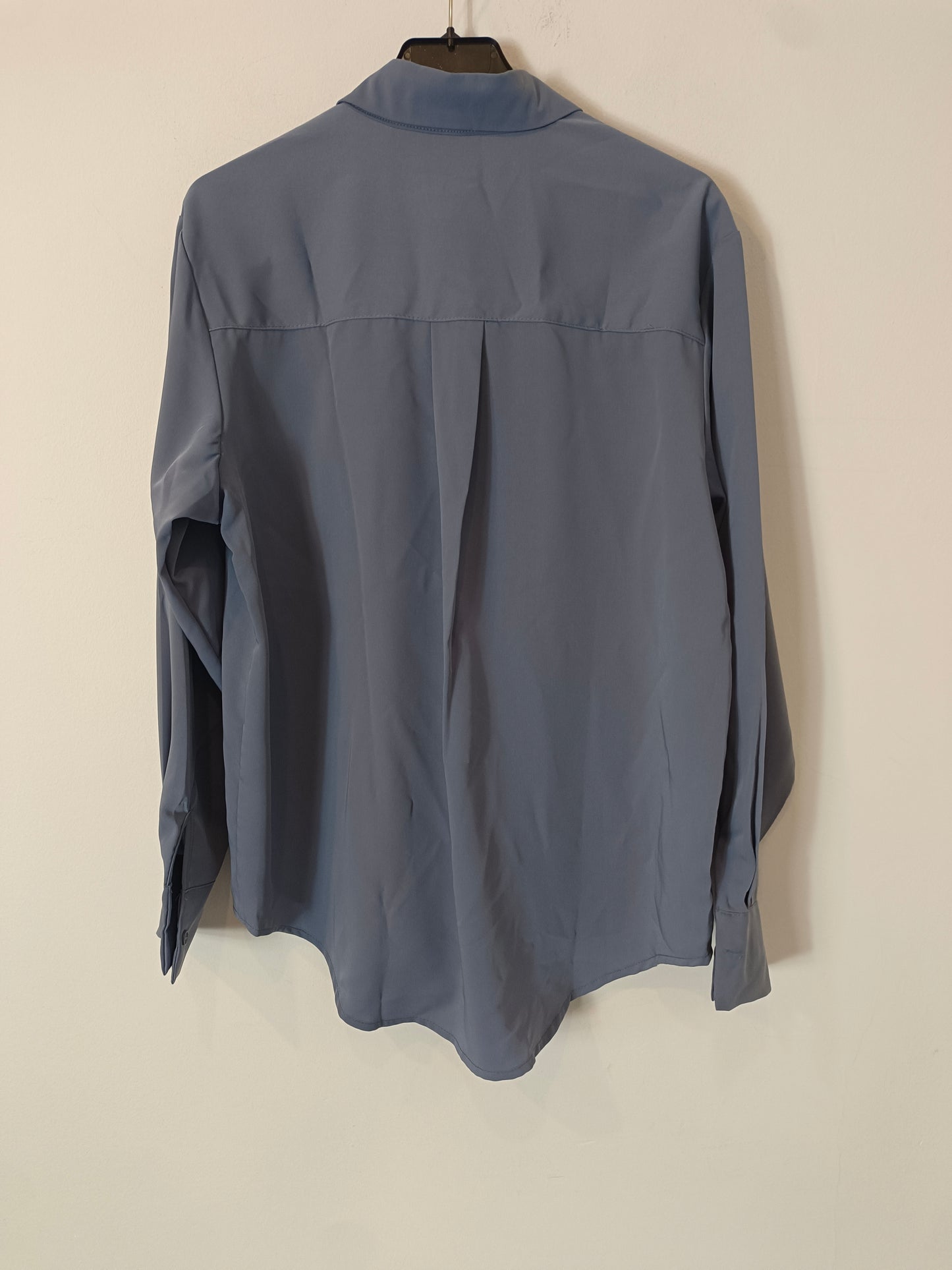 YANSOO. Camisa azul fluida T.m