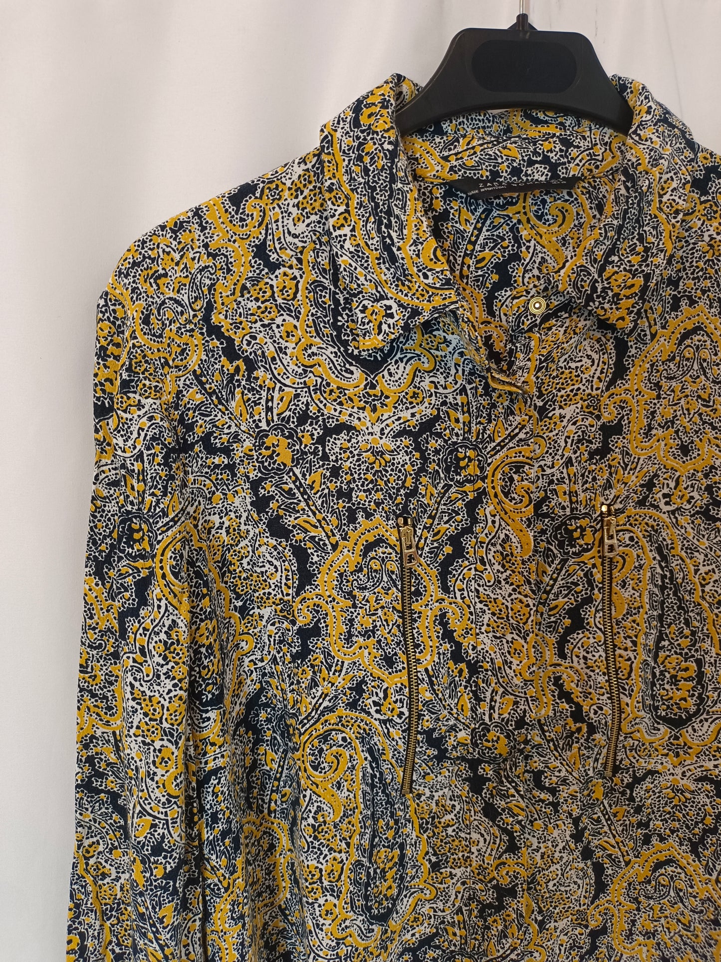 ZARA. Tm printed fluid blouse/bomber