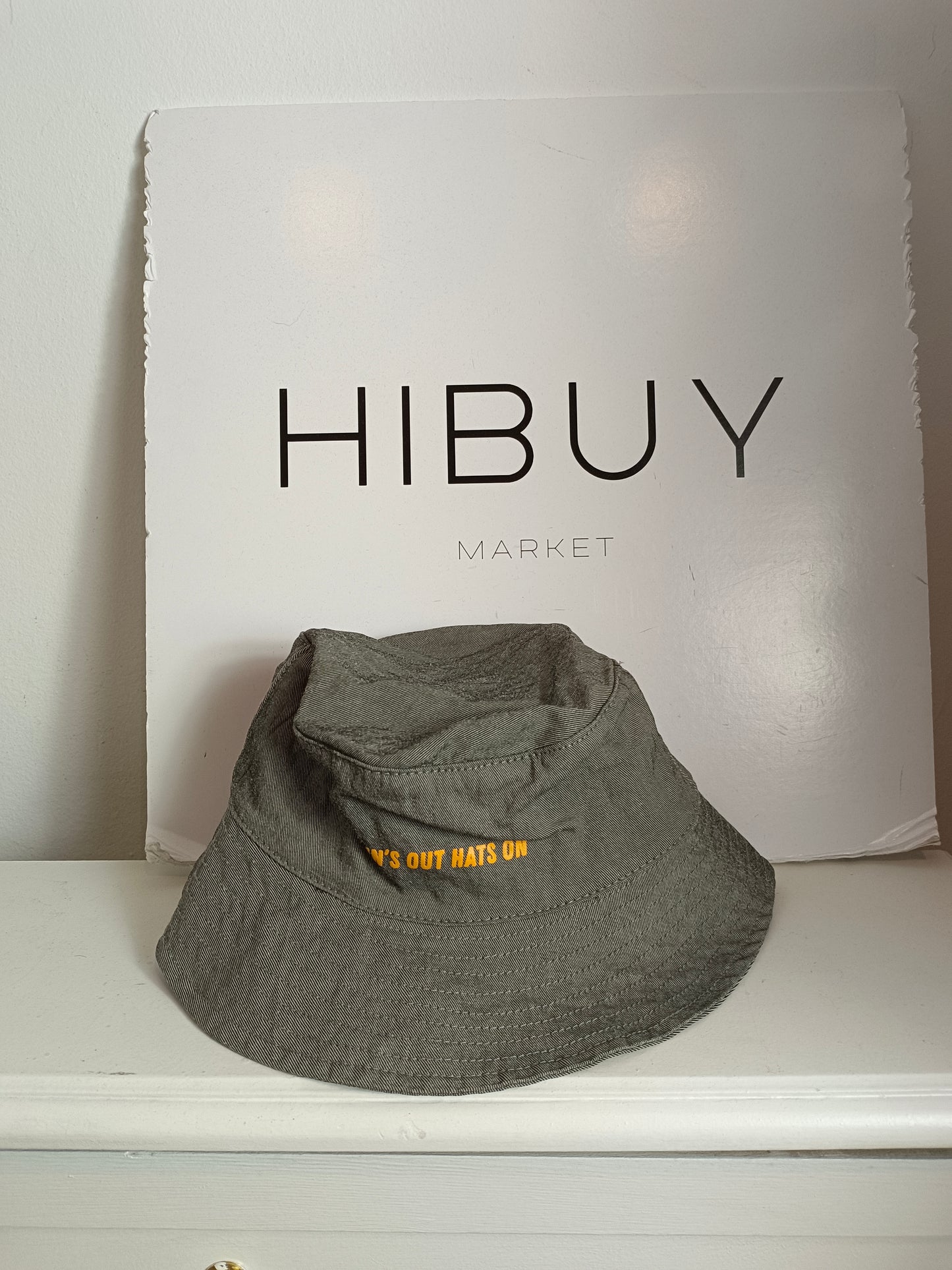 ARTWORK. Bucket gris jaspeado