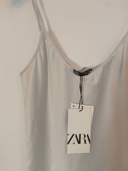 ZARA. Top lencero gris perla. T M