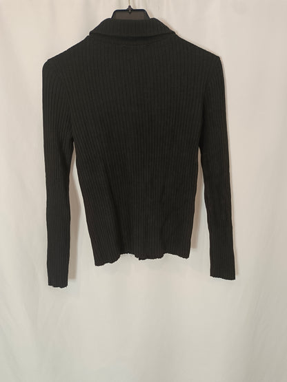 ZARA. Black ribbed Ts top