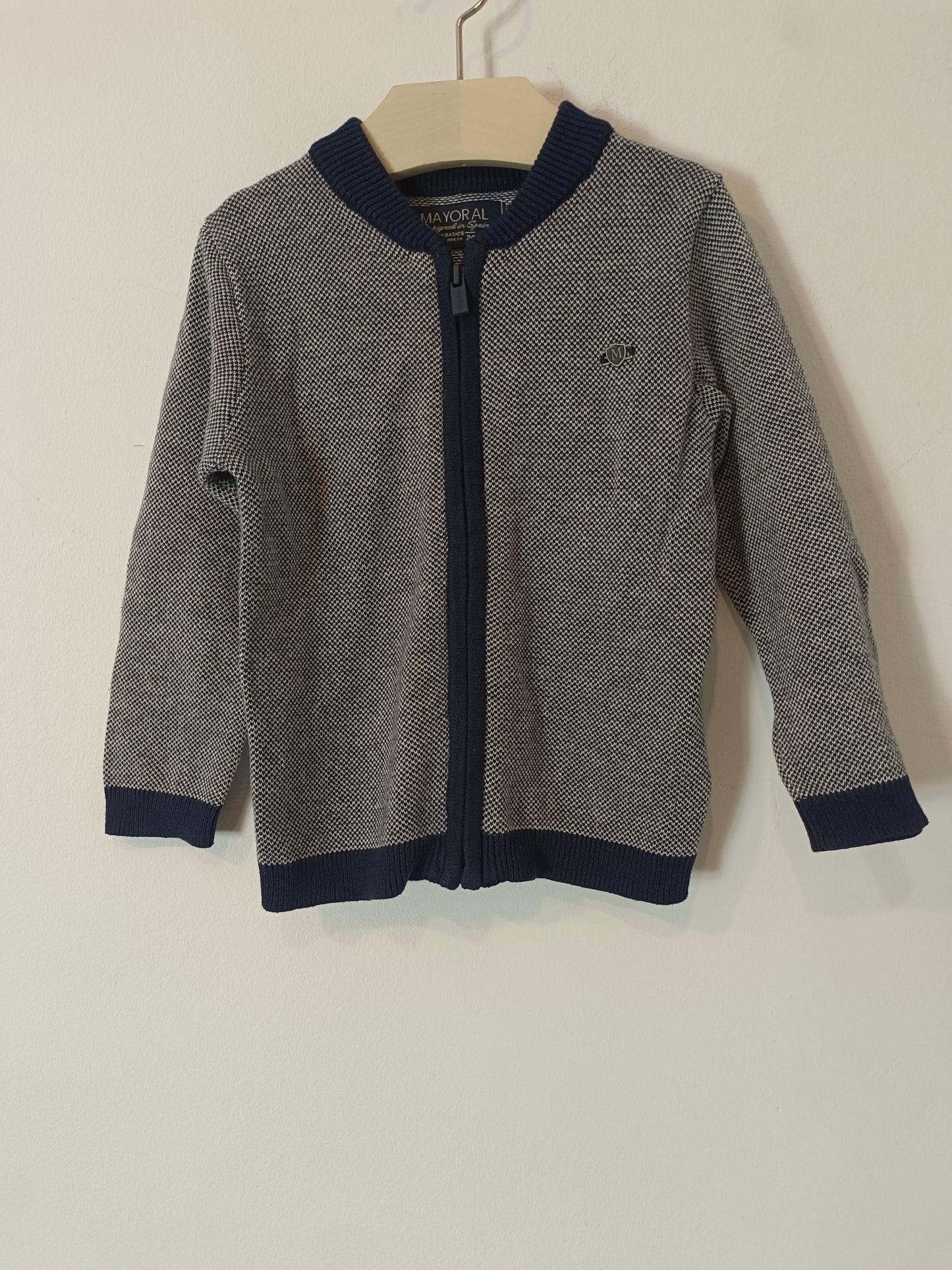 MAYORAL. Chaqueta punto jaspeada T. 2 años